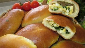 Пирожки с яйцом и зеленым луком на кефире — видео