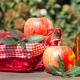 Чи варто вживати яблучний оцет: користь чи шкода принесе речовину для організму